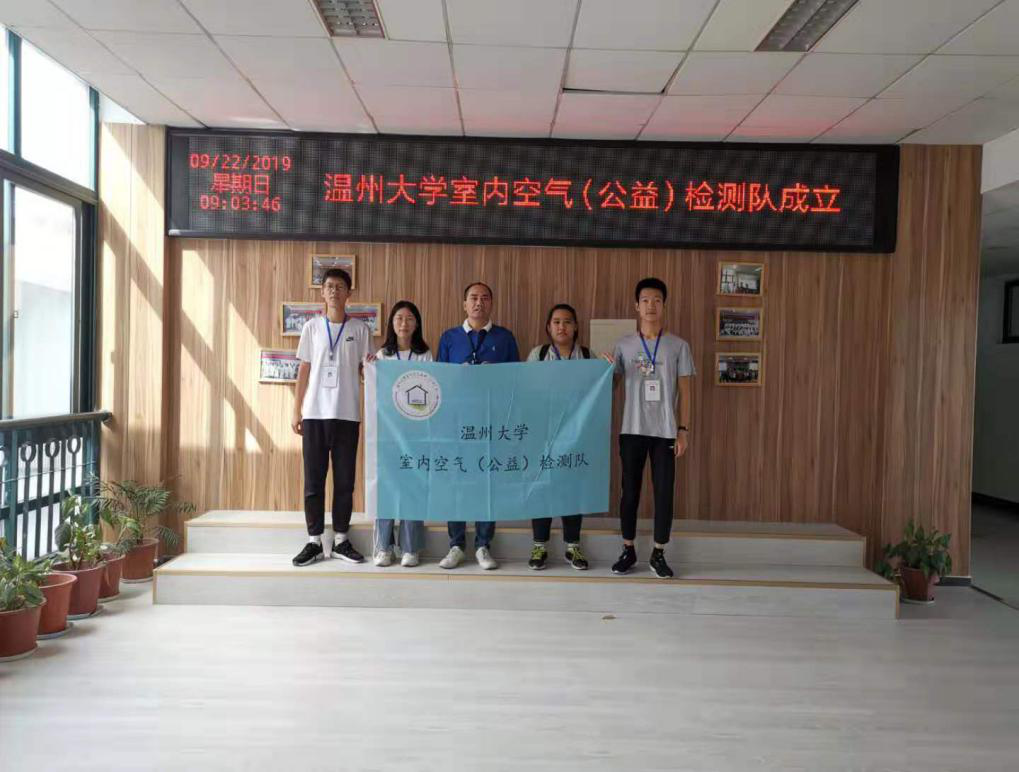 说明: //xiaoyuanwang.jpporna.com/__local/4/F7/C3/1D6F89300CED457C5A232D6730F_71FDFCAF_A1D84.png